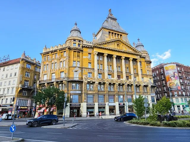 Eladó lakás Budapest VI. kerület 42 nm