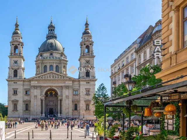 Eladó lakás Budapest V. kerület 98 nm