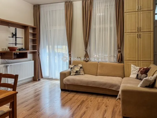 Eladó lakás Budapest II. kerület 67 nm