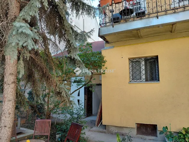 Eladó kereskedelmi és ipari ingatlan Budapest IV. kerület 97 nm