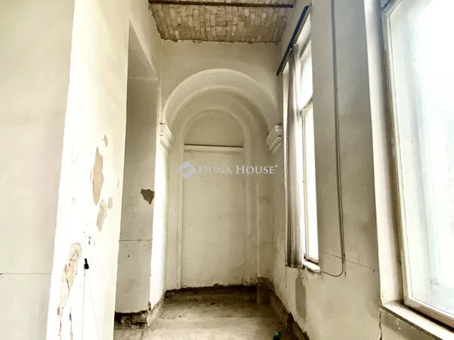Eladó lakás Budapest VI. kerület, Benczúr utca 128 nm