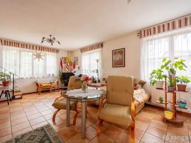 Eladó ház Budapest XVIII. kerület 152 nm