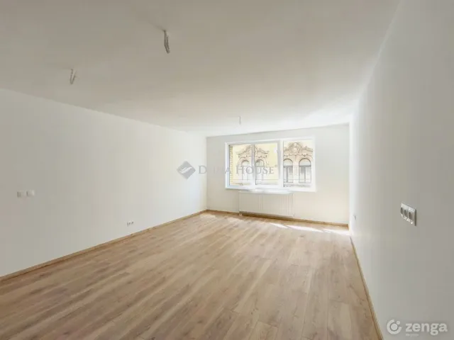 Eladó lakás Budapest VI. kerület 74 nm