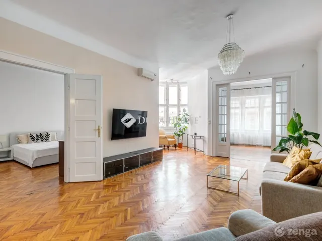 Eladó lakás Budapest VI. kerület 147 nm