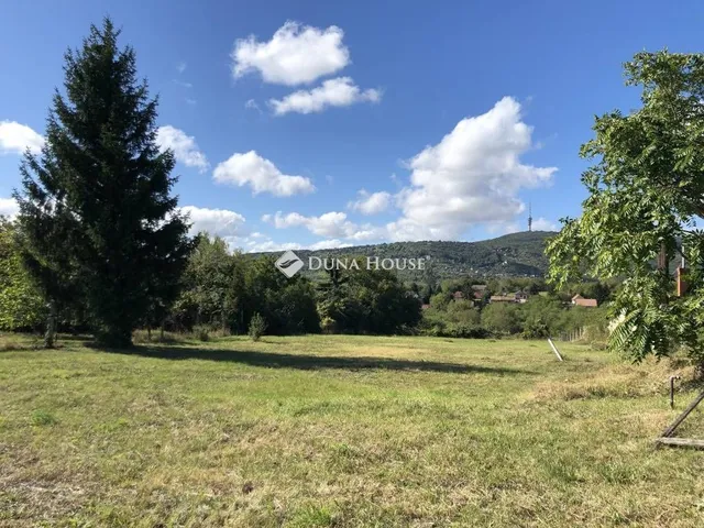 Eladó telek Pécs 2425 nm
