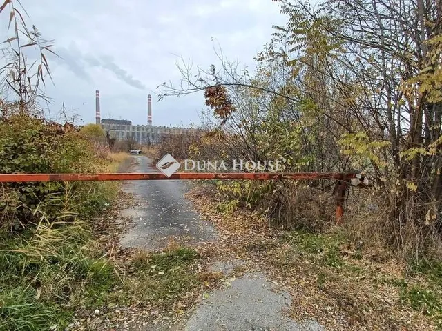 Eladó telek Pécs 3398 nm