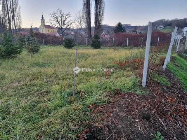 Eladó telek Mecseknádasd 3225 nm