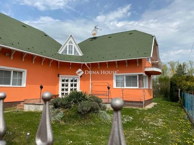 Eladó ház Balatonmáriafürdő 163 nm