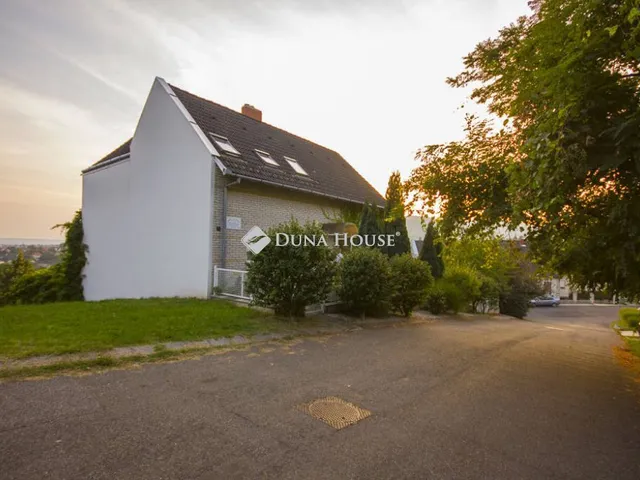 Eladó telek Pécs 511 nm