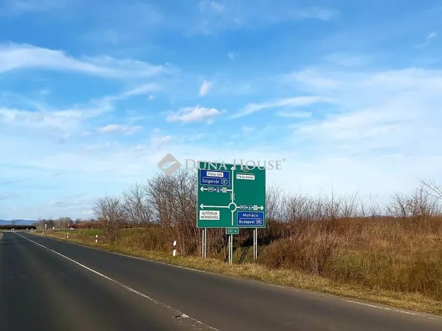 Eladó telek Kozármisleny 9712 nm