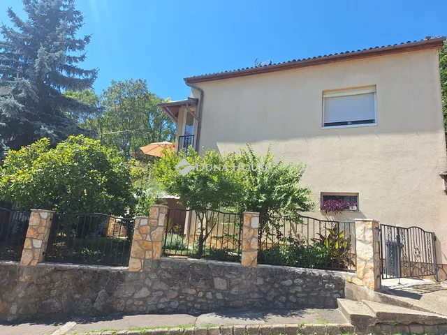 Eladó ház Pécs 160 nm