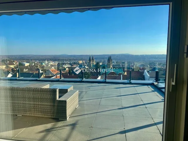 Eladó lakás Pécs 90 nm