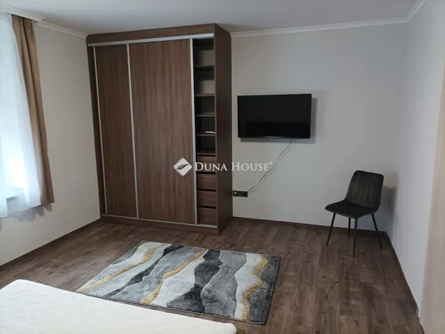Eladó lakás Pécs 44 nm