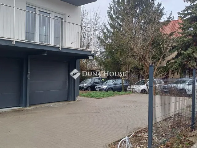 Eladó lakás Pécs 66 nm