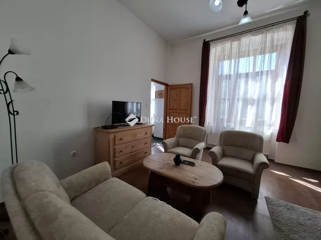Eladó lakás Pécs 65 nm