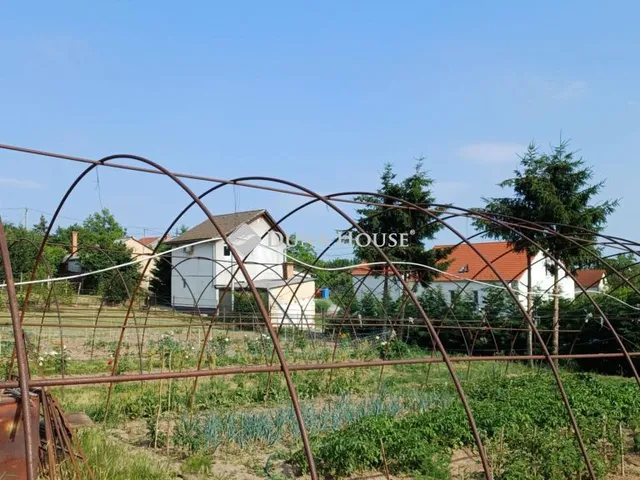 Eladó telek Pécs 1186 nm