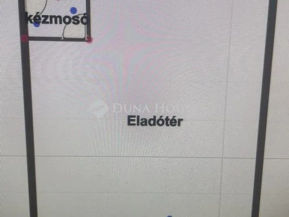 Eladó kereskedelmi és ipari ingatlan Pécs 40 nm