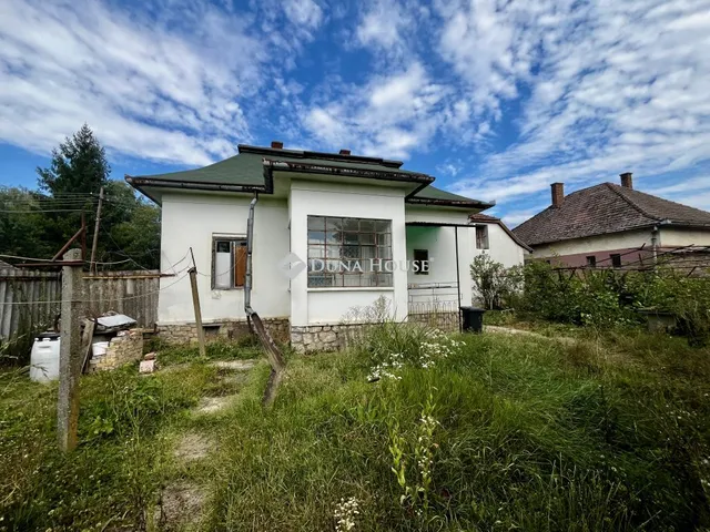 Eladó ház Teklafalu, Fő utca 76 nm