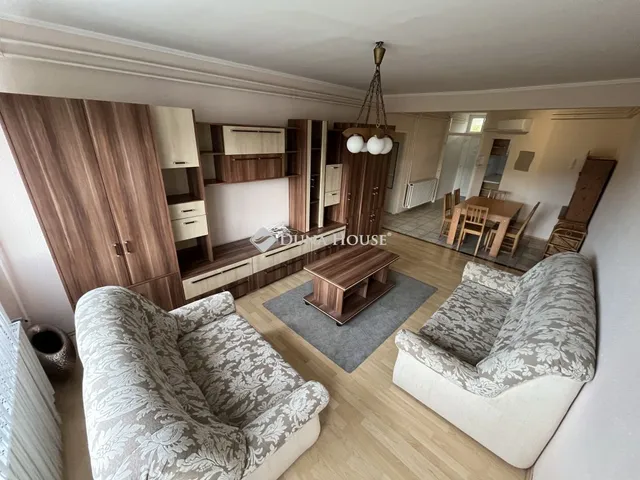 Eladó lakás Szekszárd 68 nm