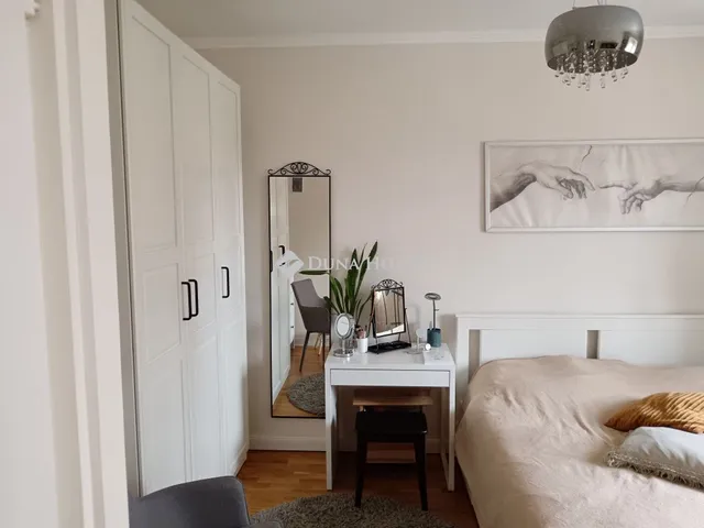 Eladó lakás Pécs, Keller János utca 64 nm