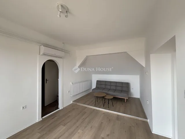 Kiadó lakás Pécs, József utca 66 nm