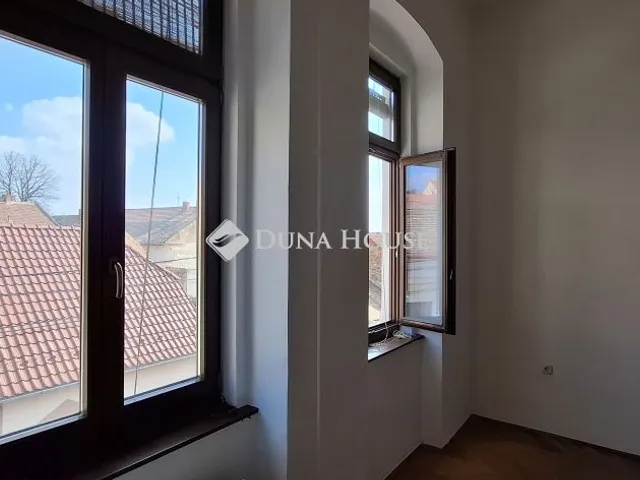 Eladó lakás Pécs 70 nm