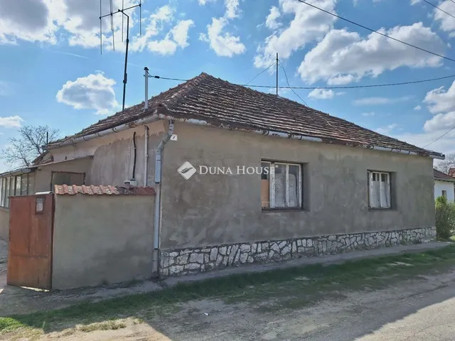 Eladó ház Nagyharsány 120 nm