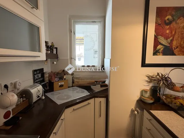 Eladó lakás Pécs, Lyceum utca 80 nm