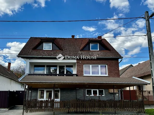 Eladó ház Himesháza, Kossuth Lajos utca 245 nm