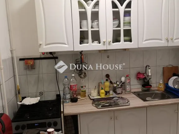 Kiadó lakás Pécs, Bánki Donát út 39 nm