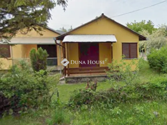 Eladó ház Balatonkeresztúr 30 nm