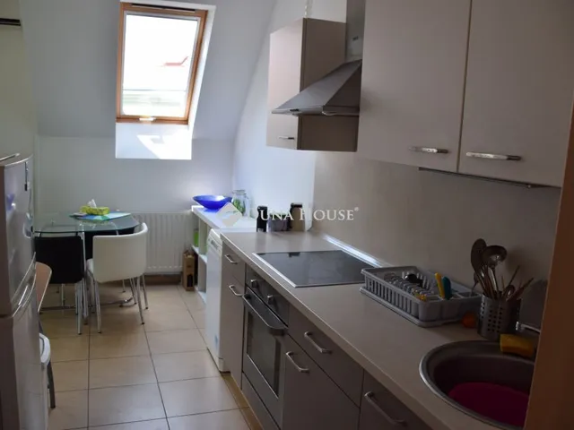 Kiadó lakás Pécs, Lyceum utca 60 nm
