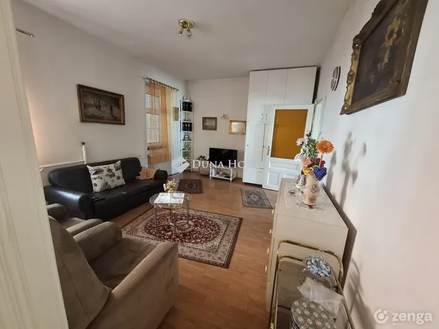 Eladó lakás Pécs, Fischer Béla utca 128 nm