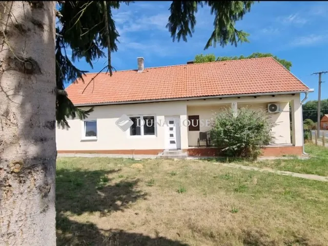 Eladó ház Szabás 113 nm