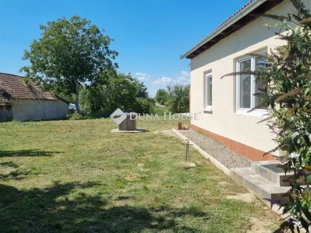 Eladó ház Szabás, Fő utca 113 nm