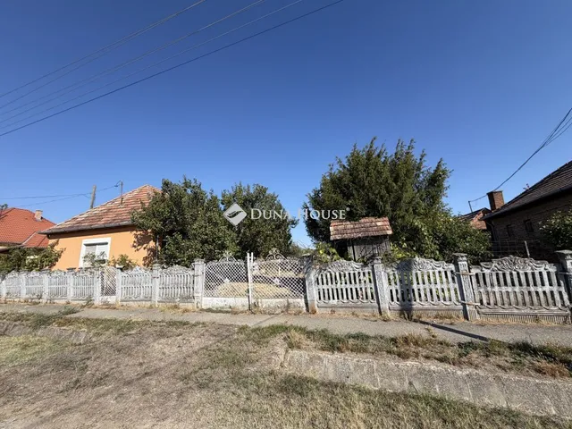 Eladó ház Somogyhárságy, Nincs utca 96 nm