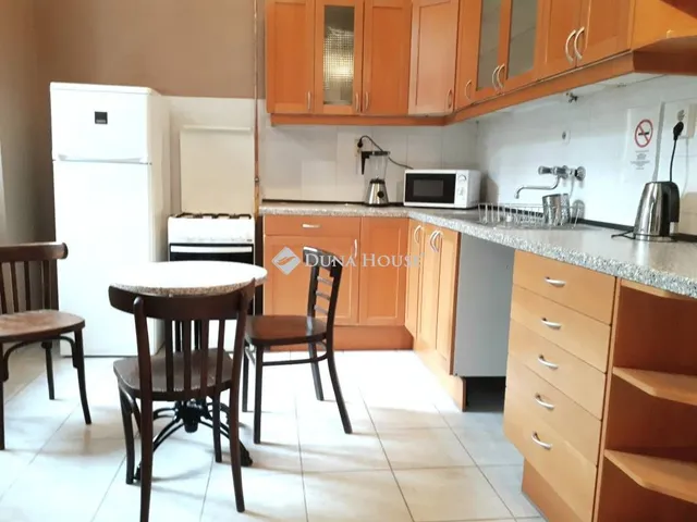 Eladó lakás Budapest VII. kerület 77 nm