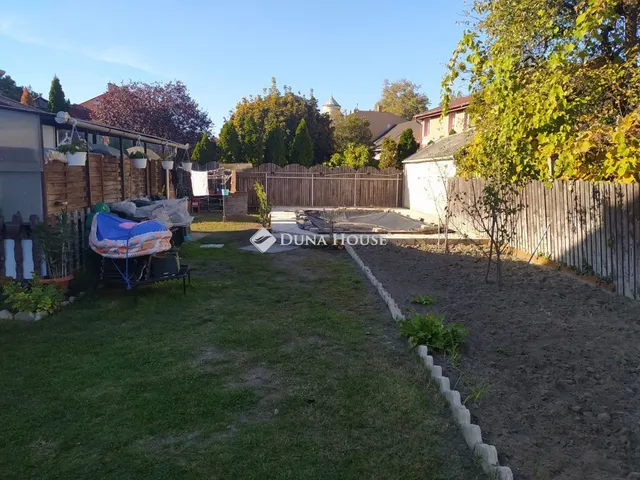 Eladó ház Budapest XIV. kerület, Lipótvár utca 40 nm
