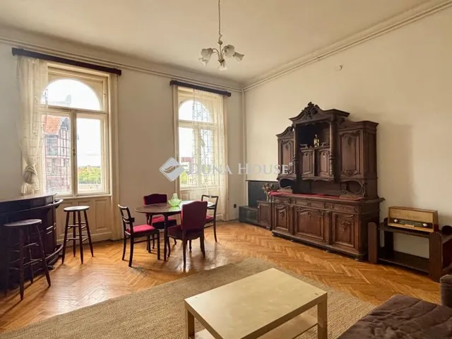 Eladó lakás Budapest VIII. kerület 77 nm