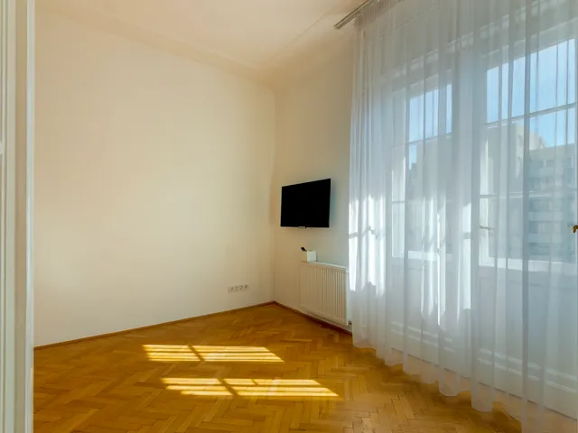 Kiadó lakás Budapest XI. kerület 92 nm