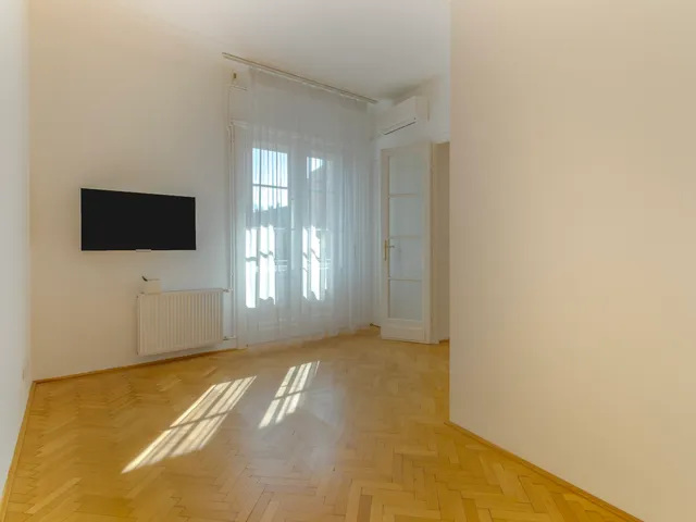 Kiadó lakás Budapest XI. kerület 92 nm