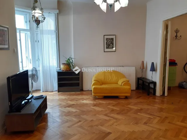 Kiadó lakás Budapest VII. kerület 74 nm
