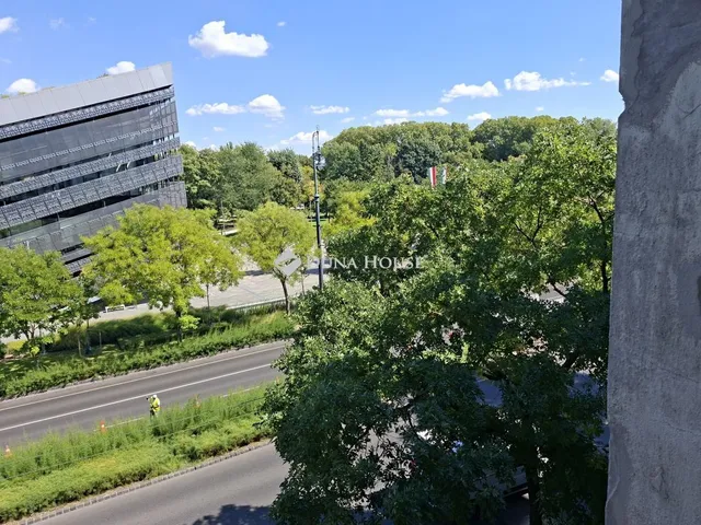 Eladó lakás Budapest VII. kerület 121 nm