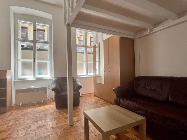 Eladó lakás Budapest VII. kerület, Belső-Erzsébetváros, Dembinszky utca 33 nm