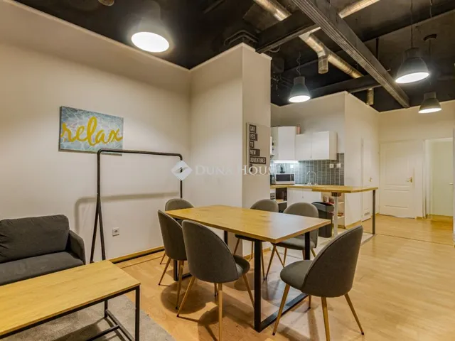 Eladó lakás Budapest VIII. kerület 100 nm