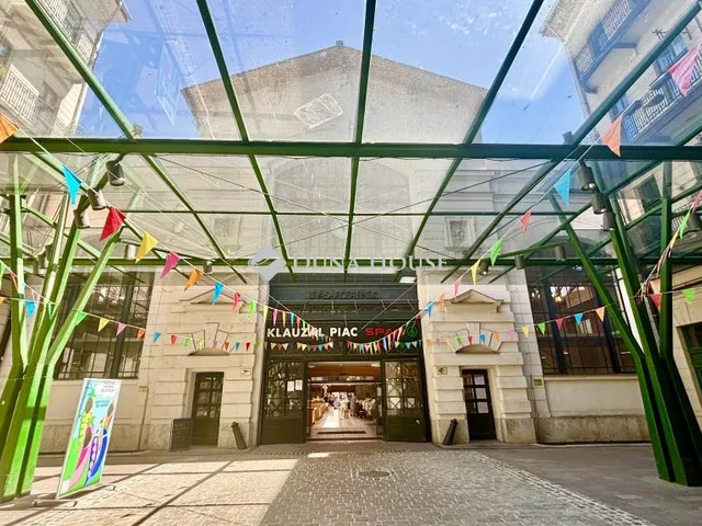 Eladó lakás Budapest VII. kerület 132 nm