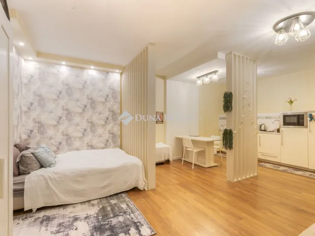 Eladó lakás Budapest VI. kerület 42 nm