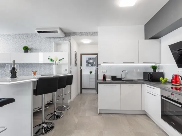 Eladó lakás Budapest VI. kerület 47 nm