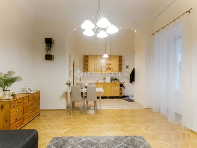 Eladó lakás Budapest VII. kerület 56 nm