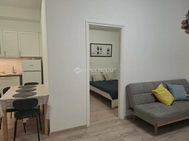 Kiadó lakás Budapest XIV. kerület, Nagy Lajos király útja 42 nm